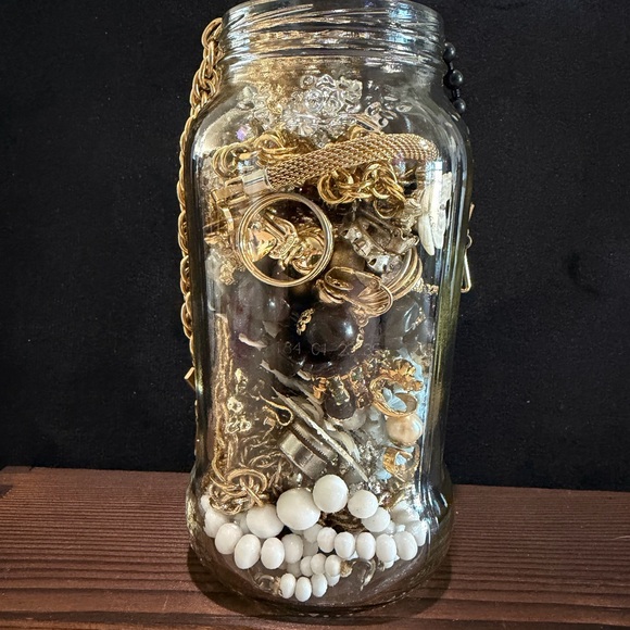 Vintage Jewelry Mystery Jar With Tassel Necklace - Picture 5 of 9
